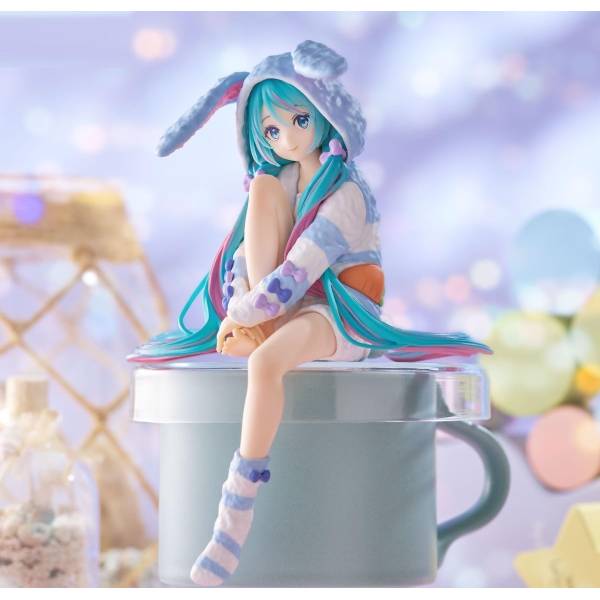 FuRyu - Hatsune Miku - Bunny Ear Pajamas Noodle Stopper Figure (Blue Ver.) - Image 2